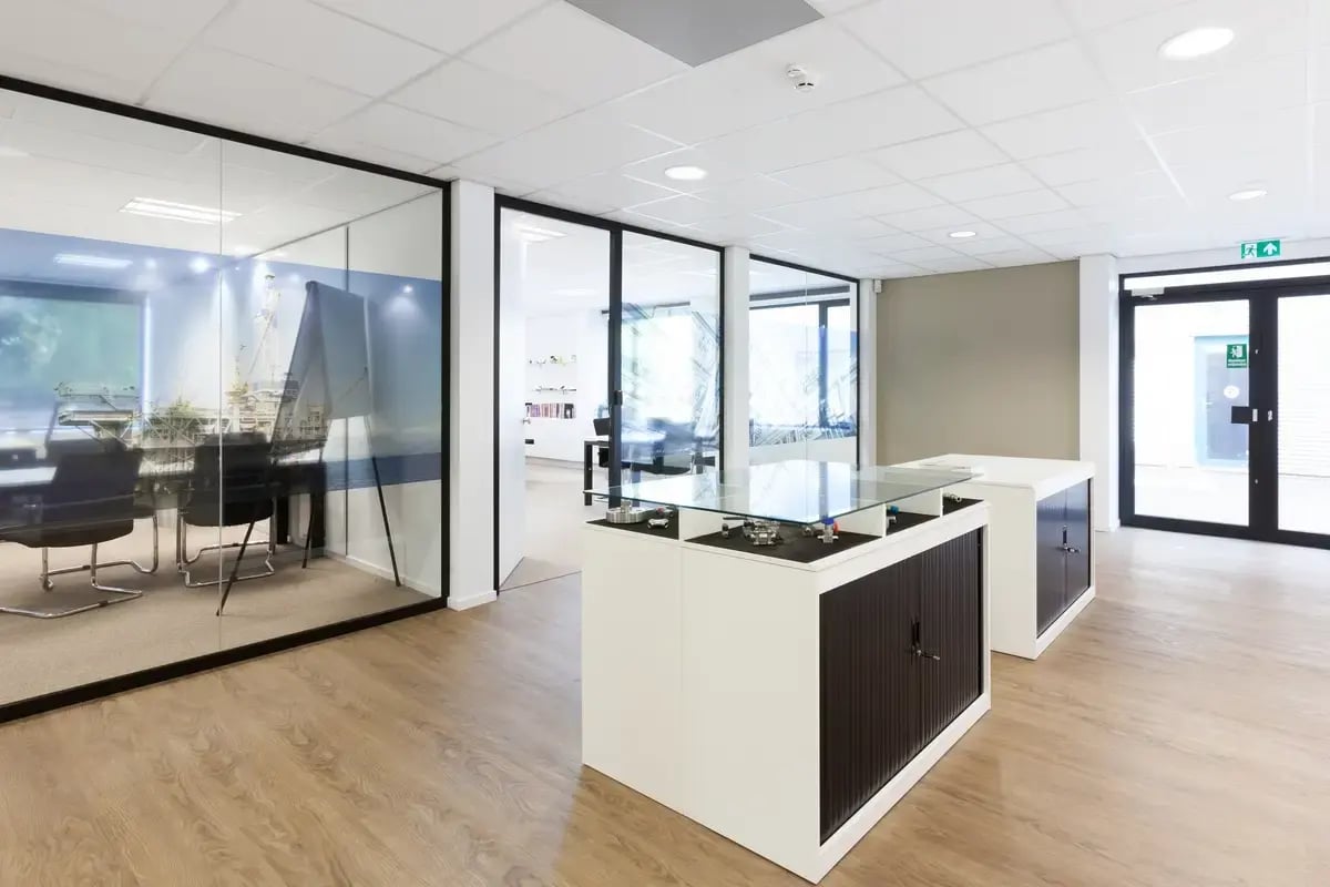 swagelok building